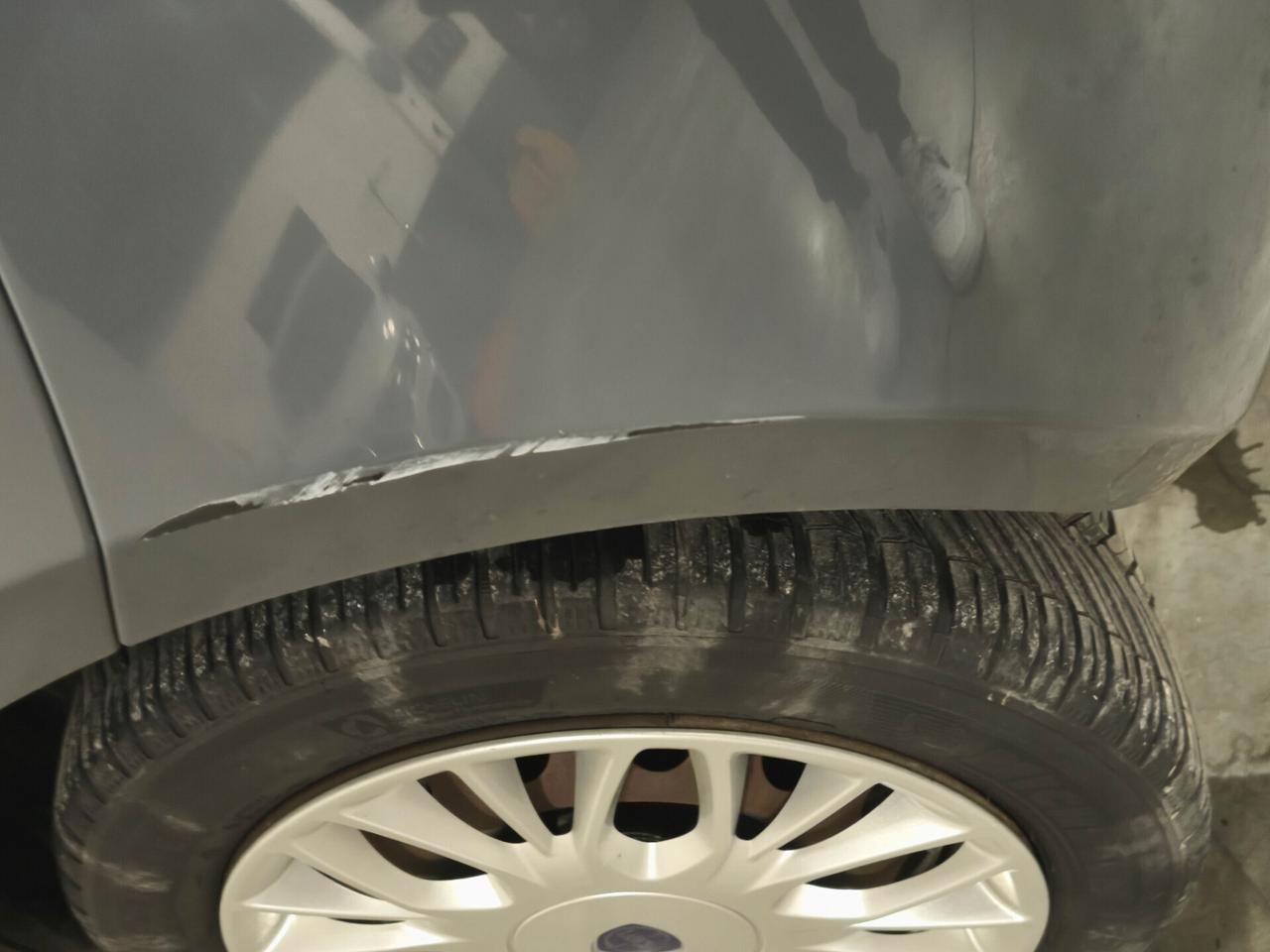 Lancia Ypsilon 1.3 MJT 16V 95 CV 5 porte Platinum