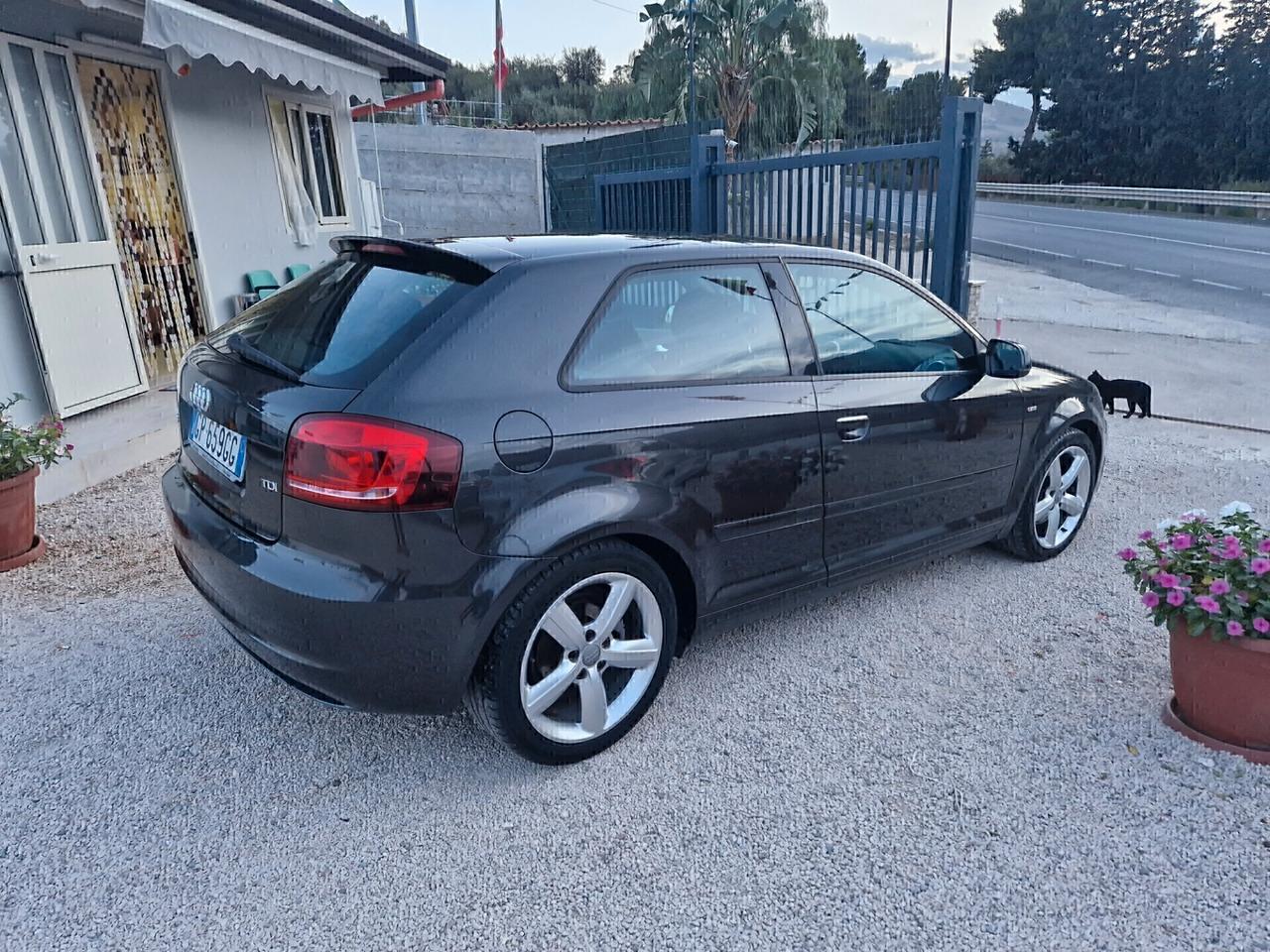 Audi A3 2.0 TDI F.AP. Ambiente SLINE PLUS 140 CV