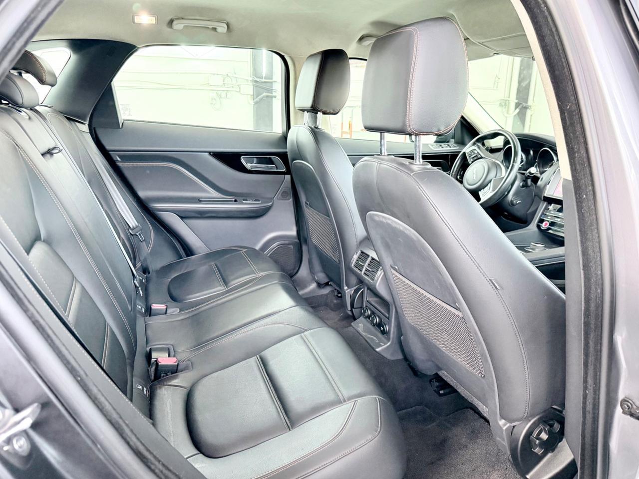 Jaguar F-Pace 2.0 D 180 CV AWD aut. Prestige 2020 EU6