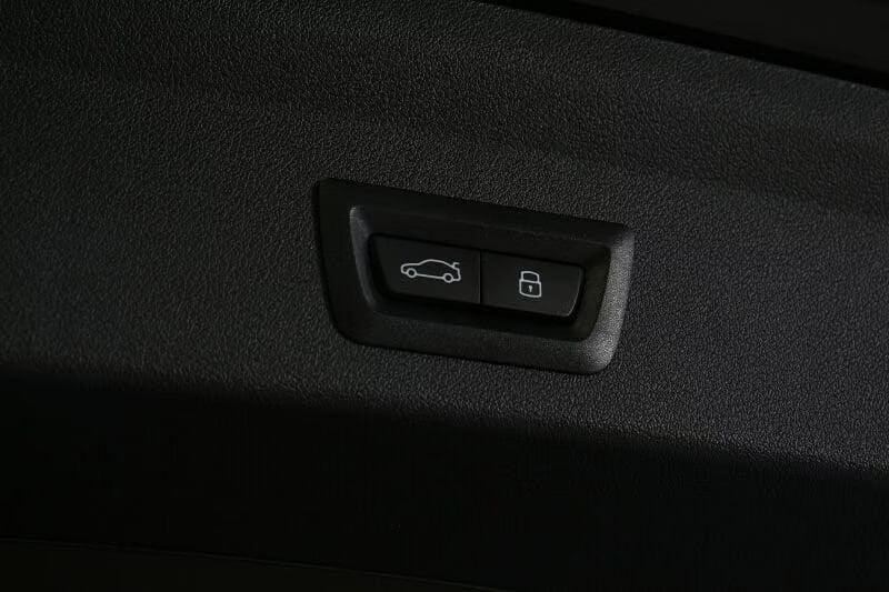 BMW Serie 1 120d MSport Design HARMAN KARDON CAMERA 360 LED NAVI