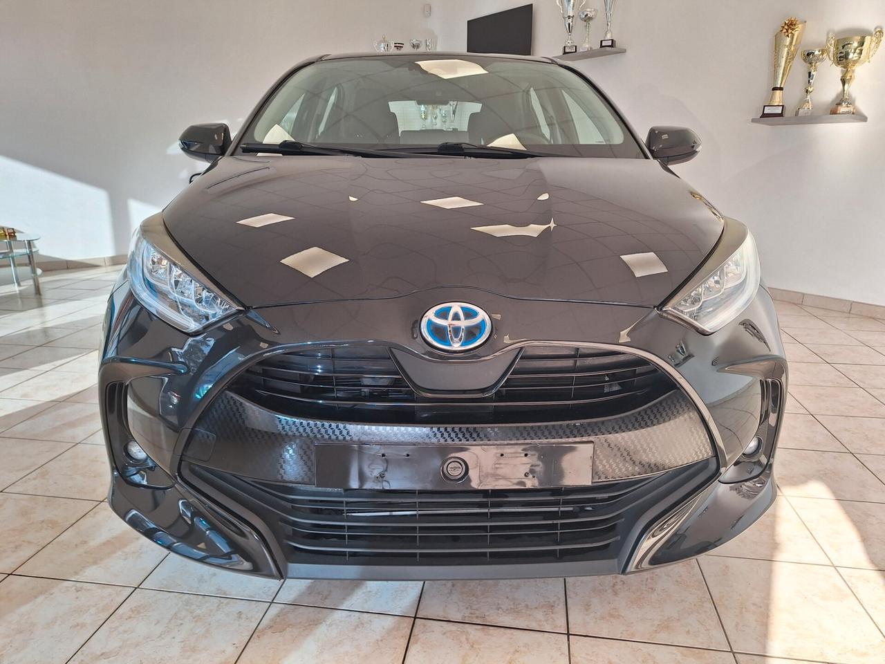 Toyota Yaris 1.5 Hybrid 5 porte Trend