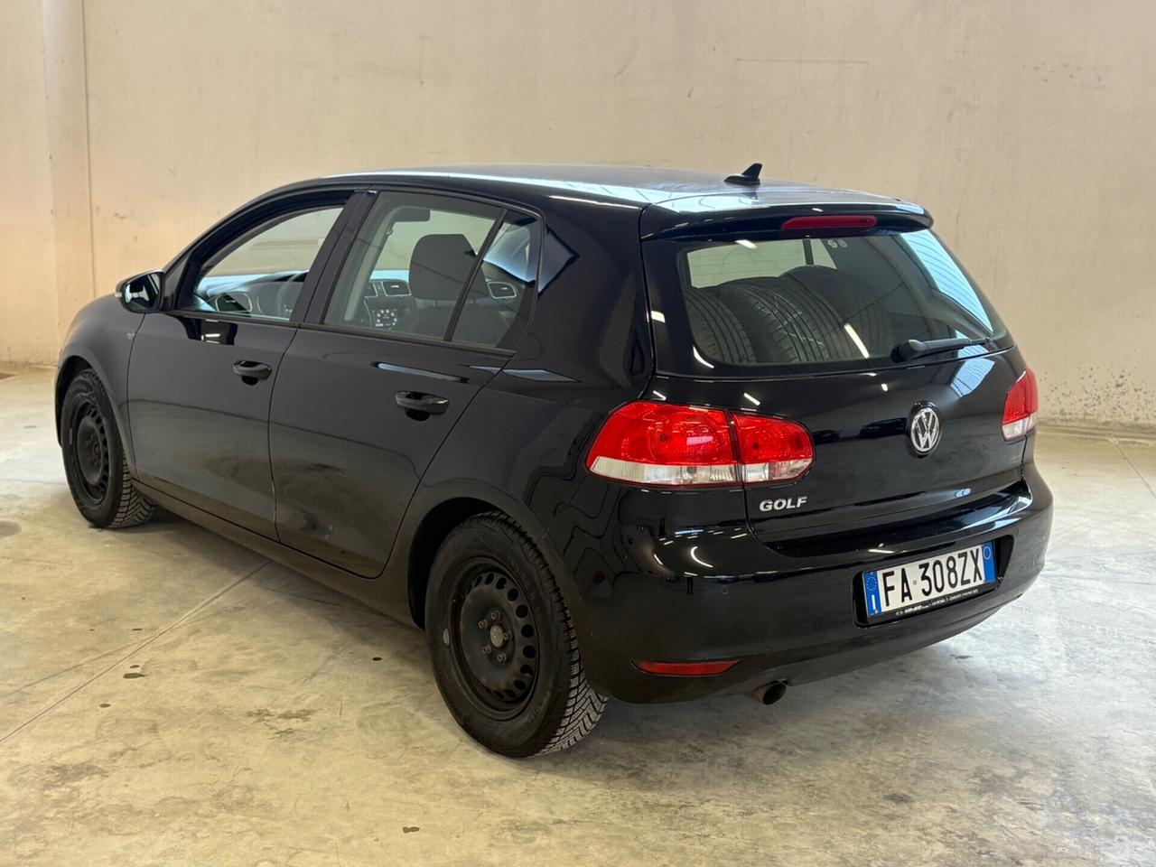 Volkswagen Golf 1.6 TDI DPF 5p. Highline
