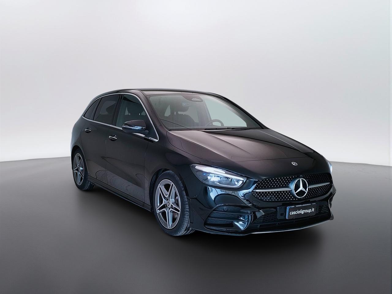 Mercedes-Benz Classe B - W247 2023 - B 180 d AMG Line Advanced Plus auto