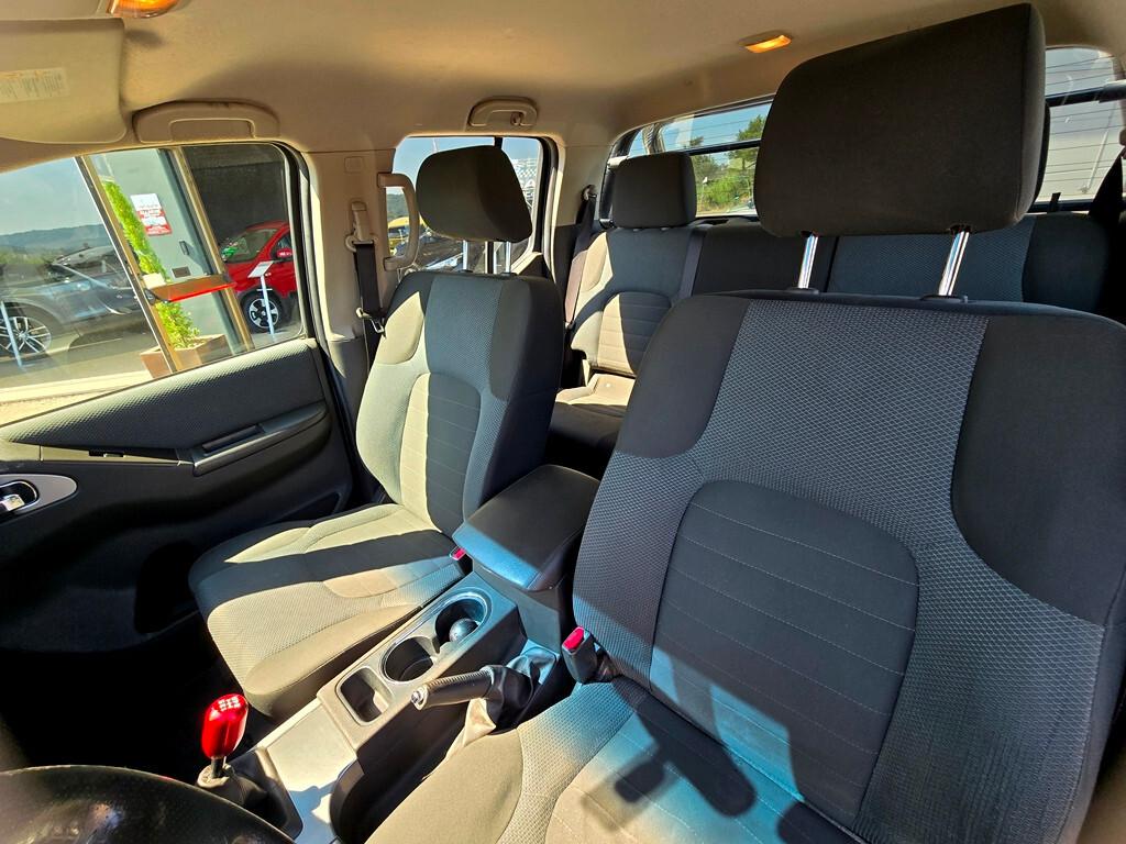 Nissan Navara 2.5 dCi 190CV "LE"