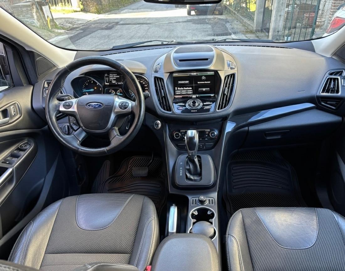 Ford Kuga 2.0 TDCI 150 CV S&S 4WD Titanium