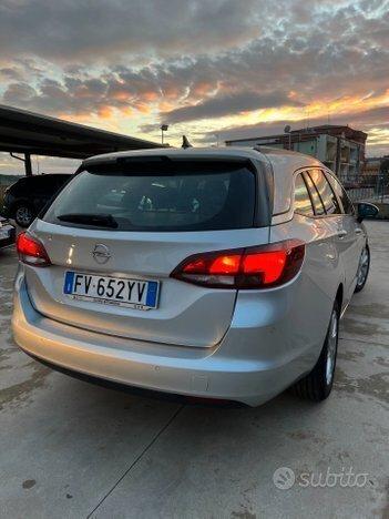 Opel Astra 1.6 CDTi 110CV S&S Business Sports Tourer