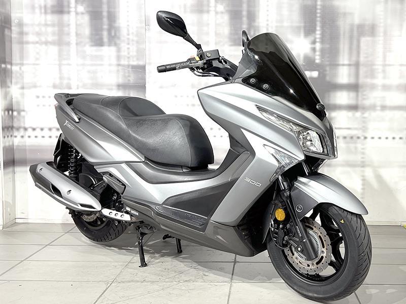 Kymco X-Town 300 i ABS