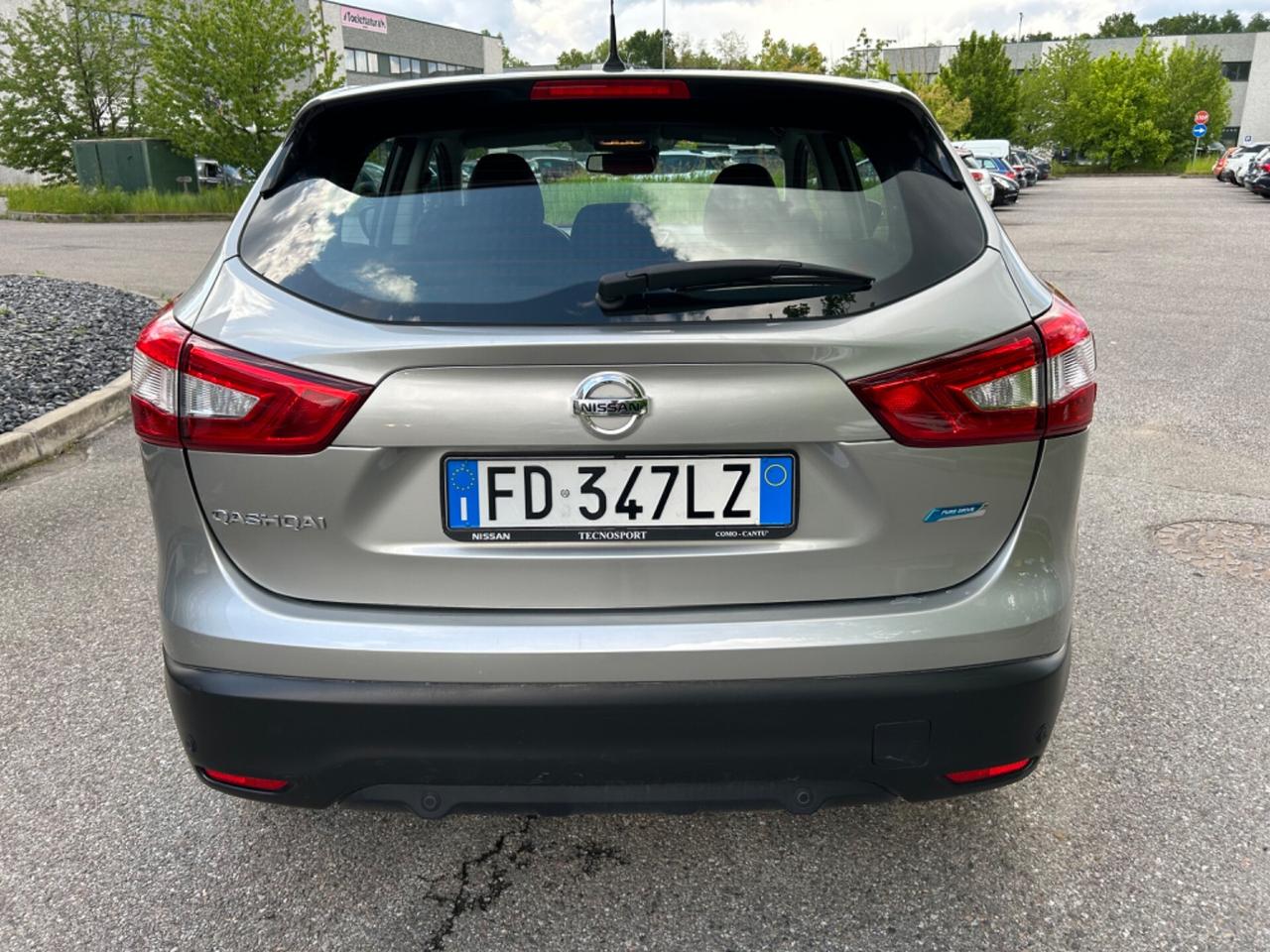 Nissan Qashqai 1.5 dCi Visia