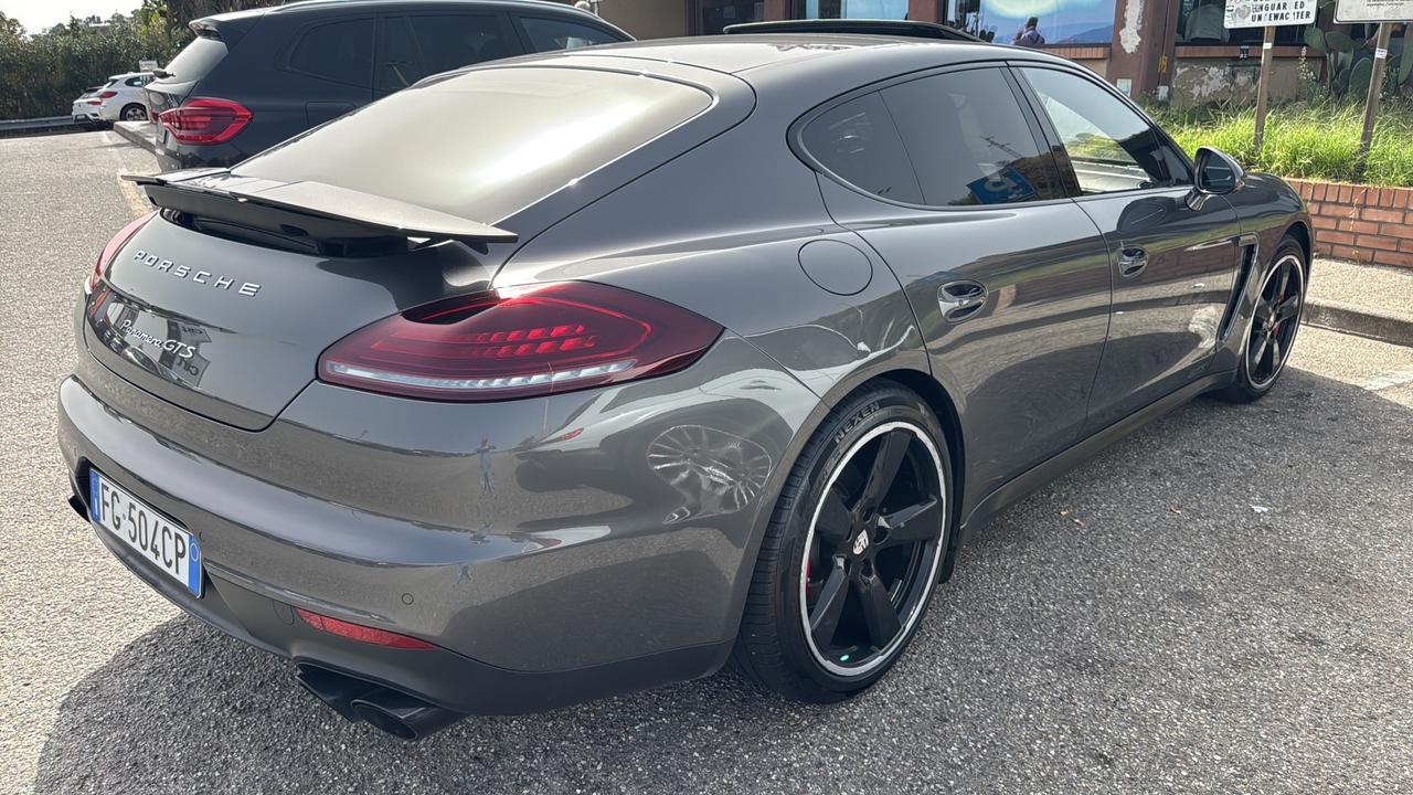 Porsche Panamera 4.8 GTS