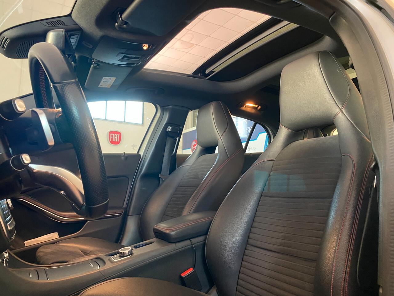 Mercedes-benz GLA200 d Automatic 4Matic Premium Amg
