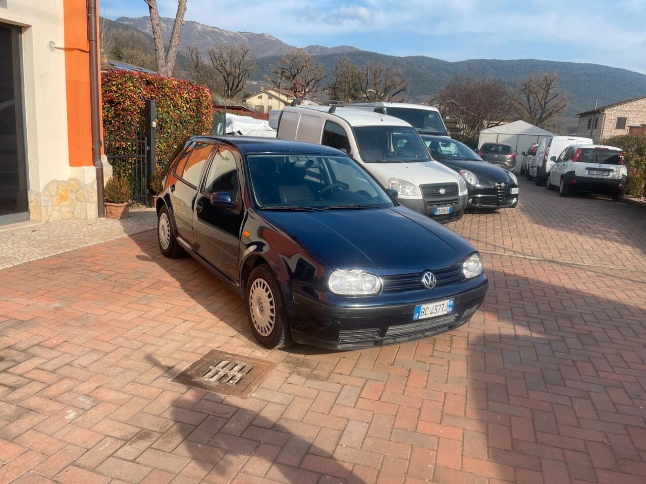 Volkswagen Golf 1.6 cat 5 porte GT Special