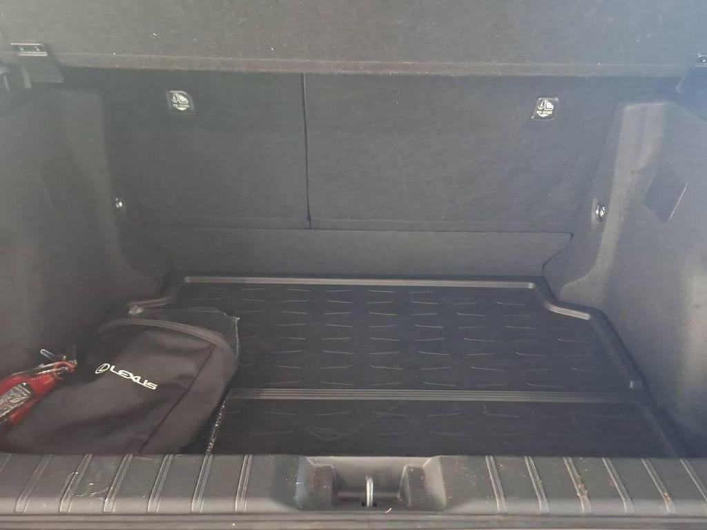 Lexus LBX 1.5 Hybrid Emotion 2WD