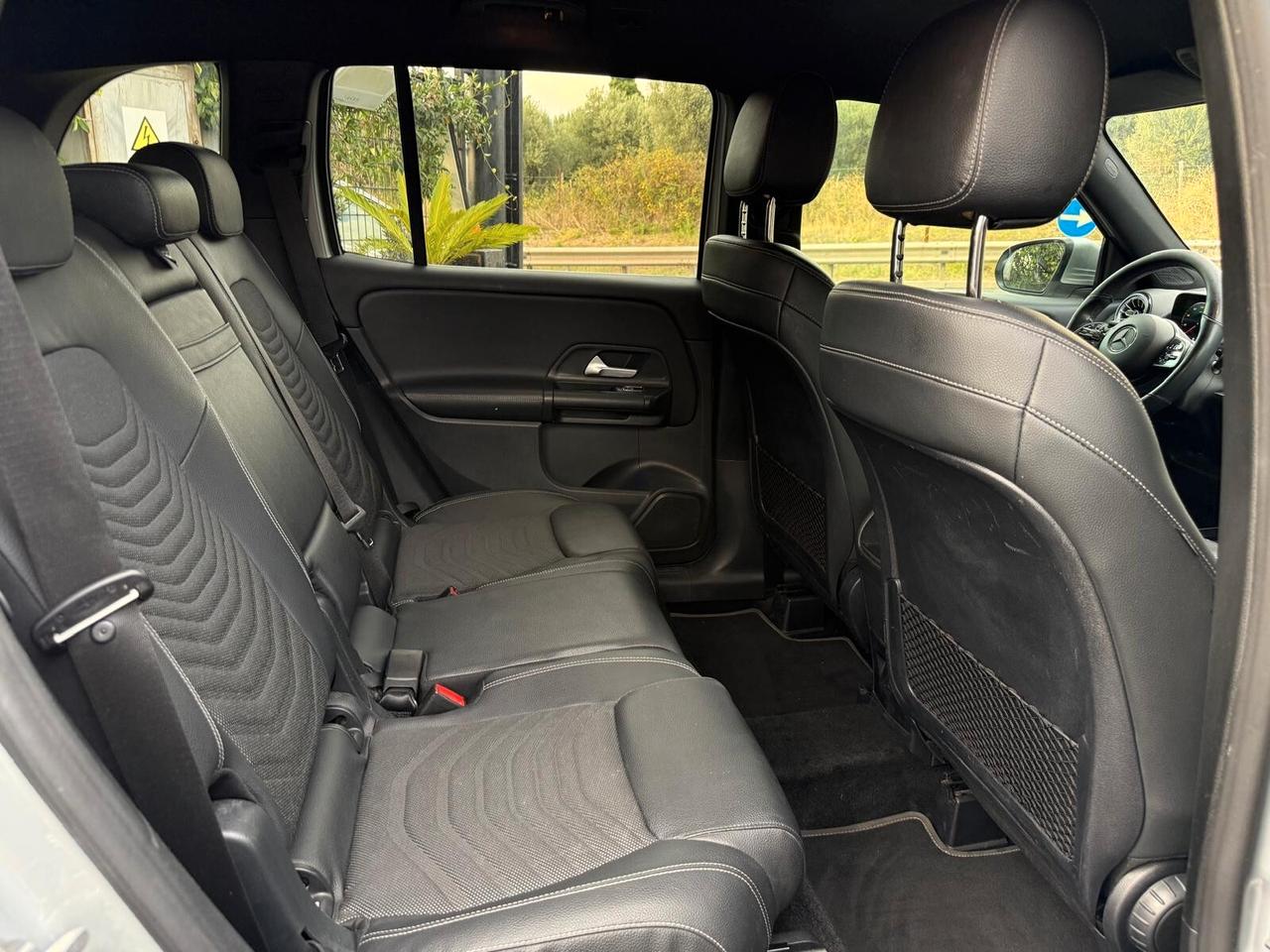 Mercedes-benz GLB 200 d Automatic Business