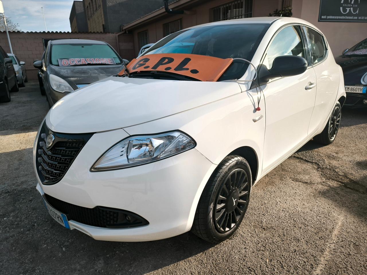 Lancia Ypsilon 1.2 GPL Ecochic Elefantino