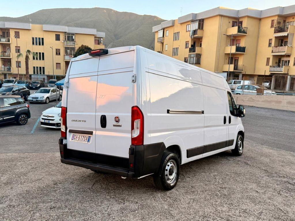Fiat Ducato 2.2 M-Jet 35Q L3 H2 "Lounge"