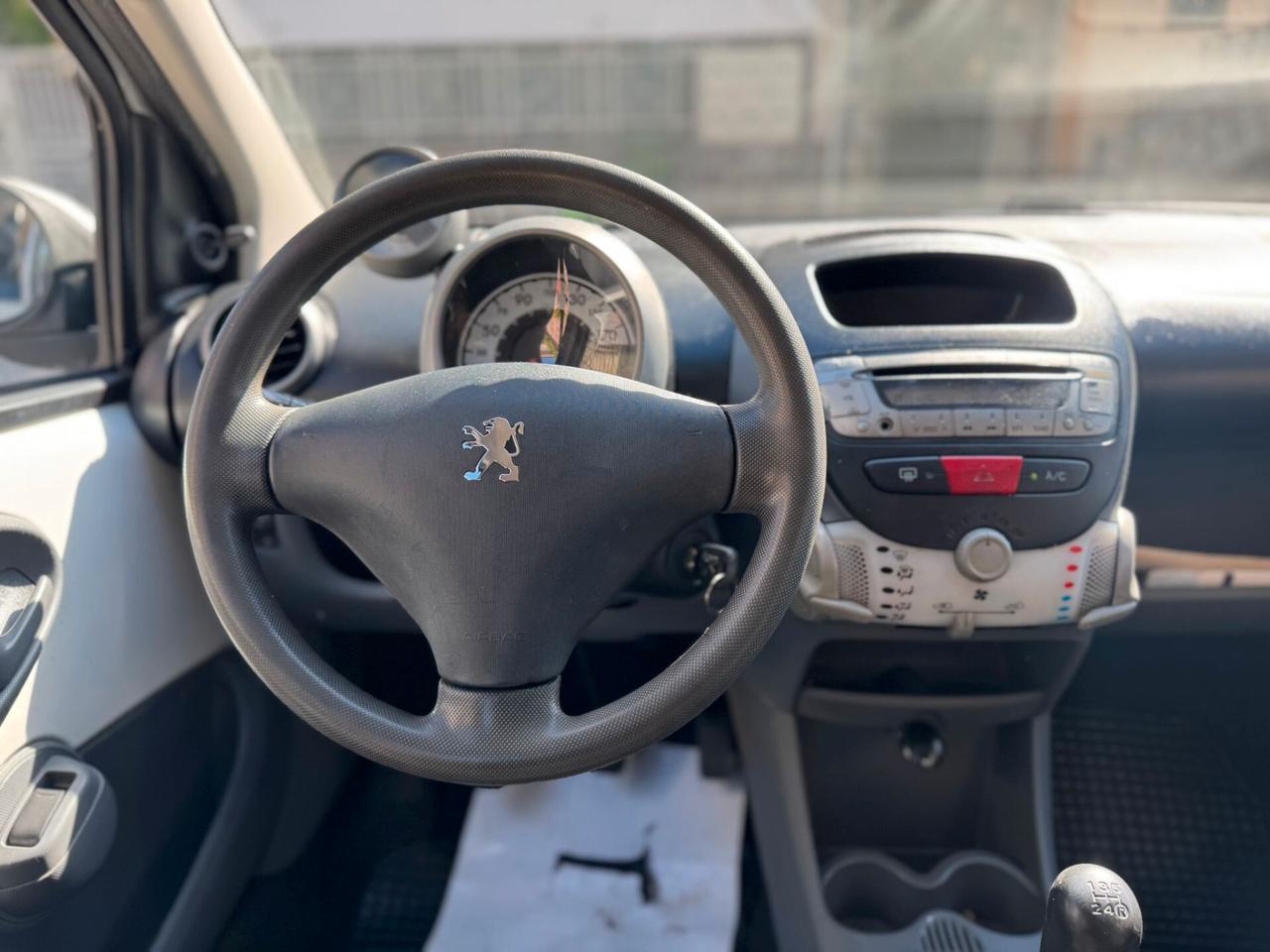 Peugeot 107 1.0 68CV 5p. Plaisir