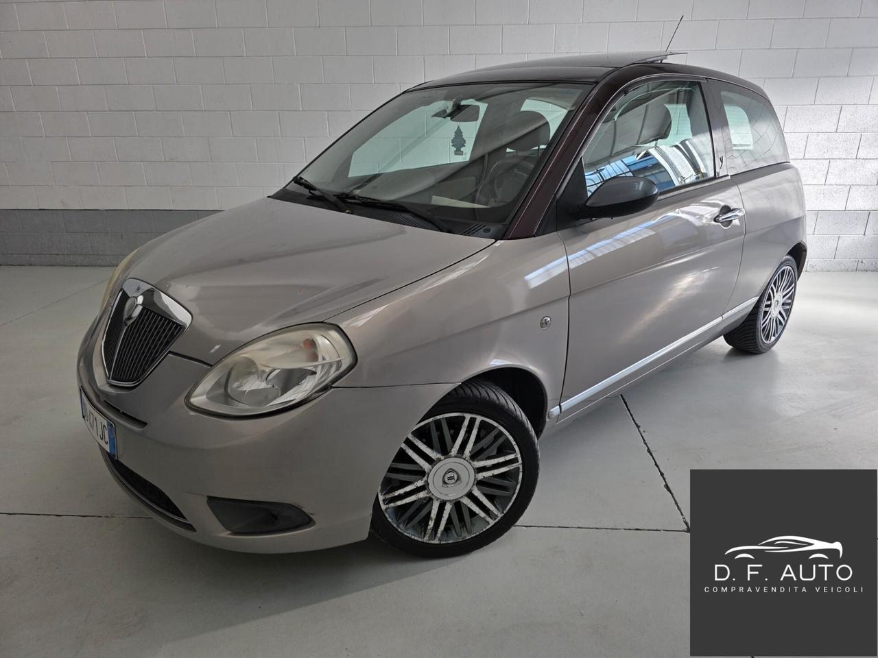Lancia Ypsilon 1.4 Platino FRIZIONE NUOVA