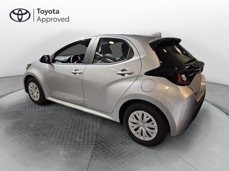 Toyota Yaris 1.5 Hybrid 5 porte Active