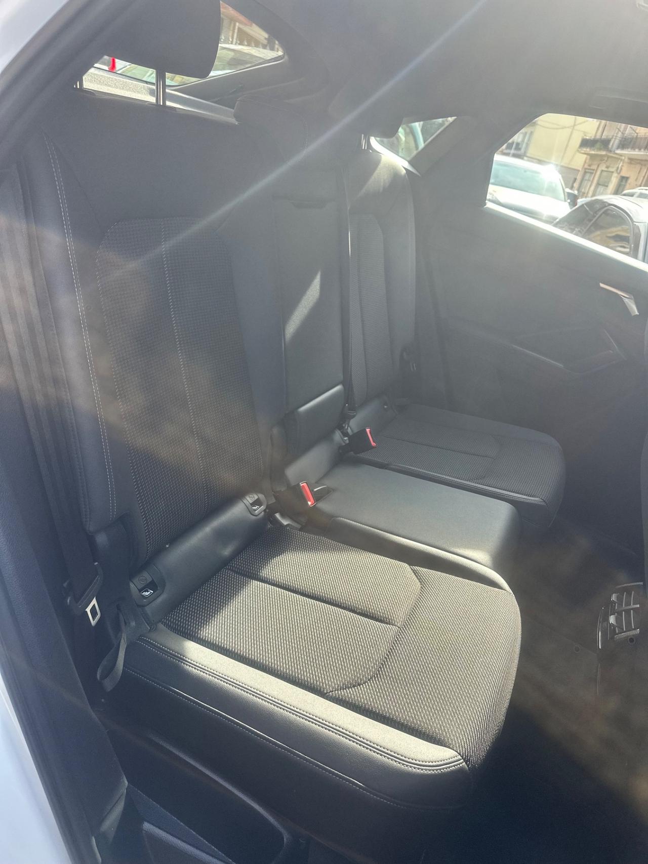 Audi Q3 SPB 35 TDI S line 10/2023 KM 106928 CERT 1PROP