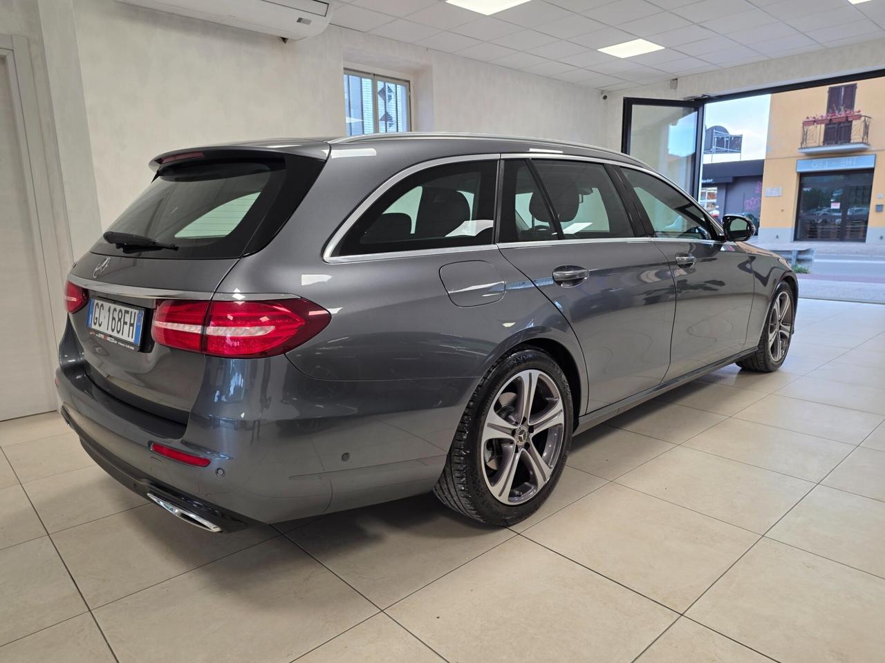 Mercedes-benz E 200 d Auto Premium Plus