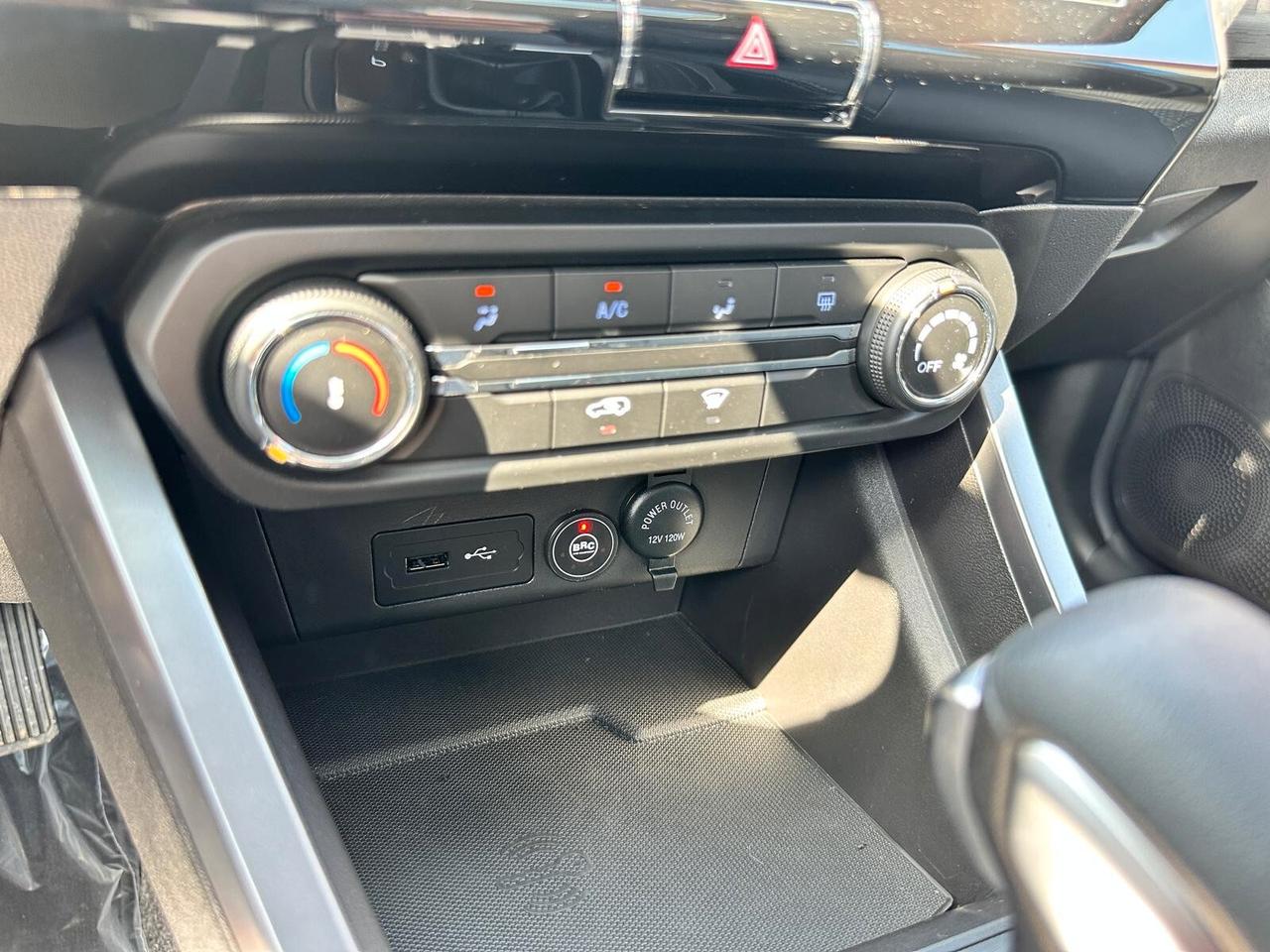Dr Dr 3.0 dr 3.0 1.5 CVT Bi-Fuel GPL