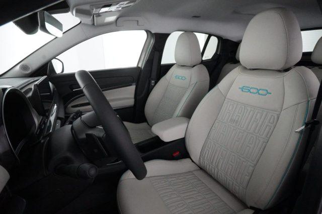 FIAT 600 (2023-->) Hybrid 100 CV DCT MHEV La Prima