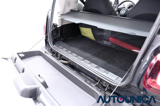 SMART ForTwo 70 1.0 TWINAMIC TETTO PANORAMA NEOPATENTATI