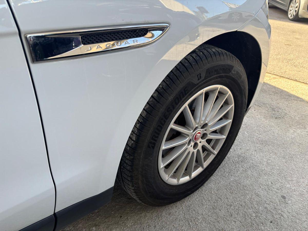 JAGUAR - F-Pace - 2.0d 180 CV AWD aut. Prestige