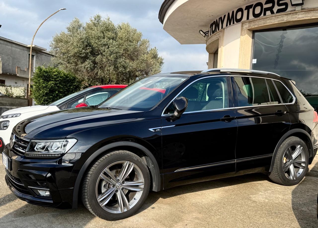 Volkswagen Tiguan 2.0 TDI 150 CV SCR DSG 4MOTION R-Line