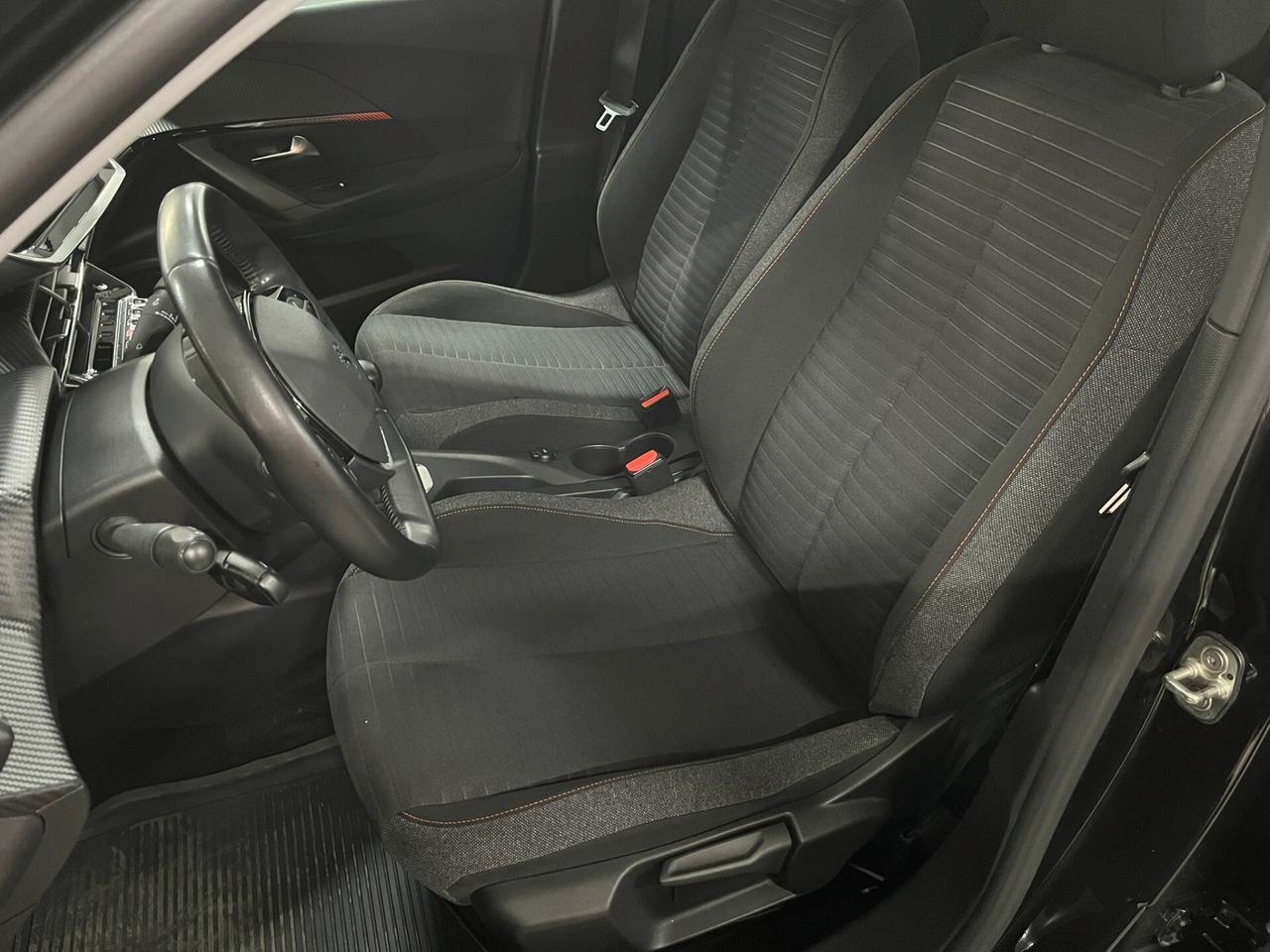Peugeot 2008 1.2 benzina