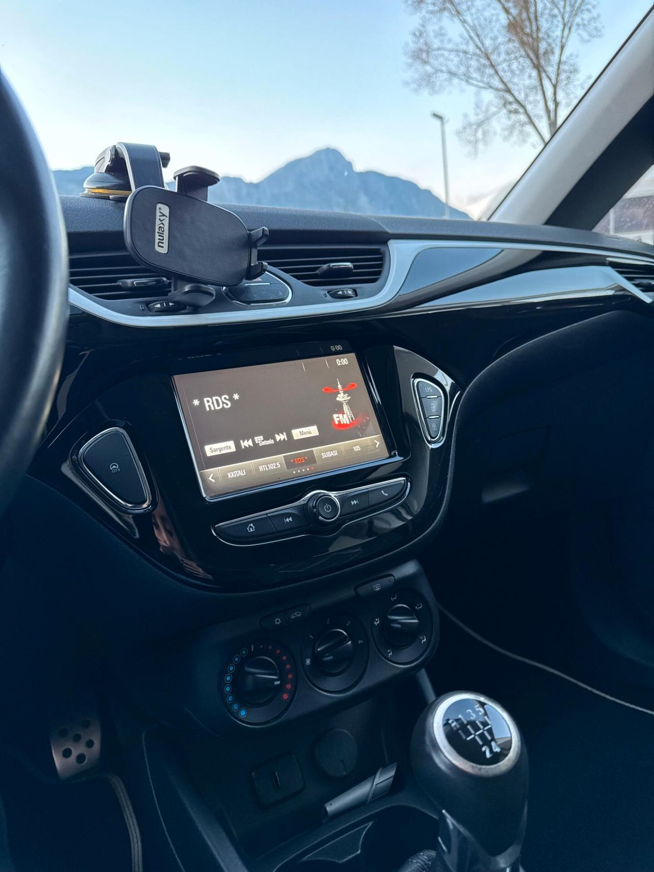 Opel Corsa 1.4 90CV GPL Tech 5 porte Advance