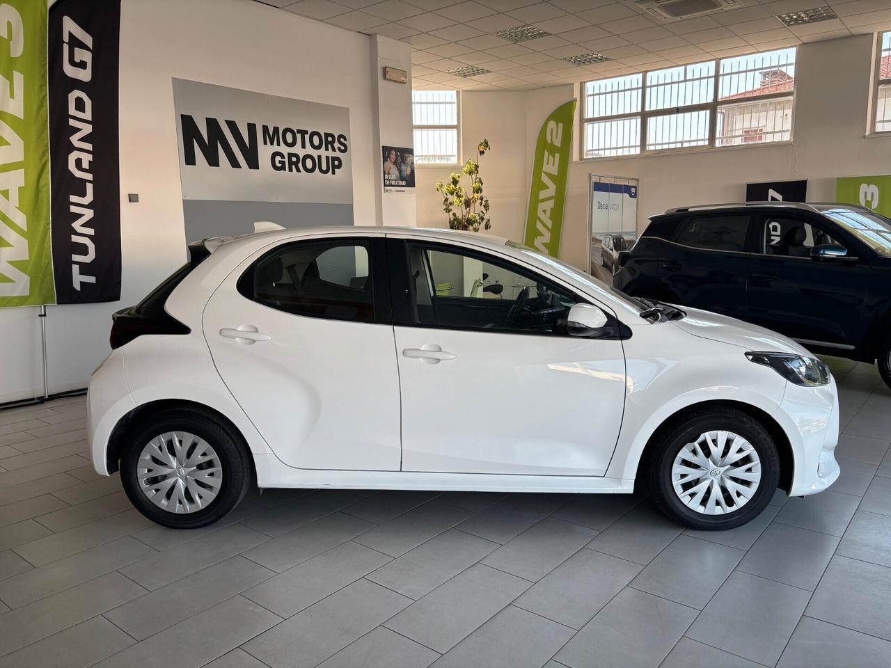 Toyota Yaris 1.0 5 porte Active