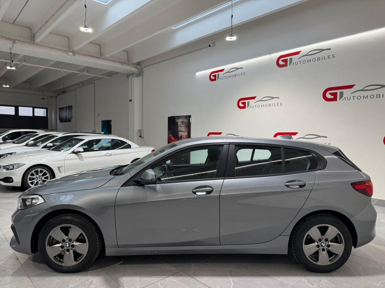 Bmw 118 118d 5p. Business Advantage