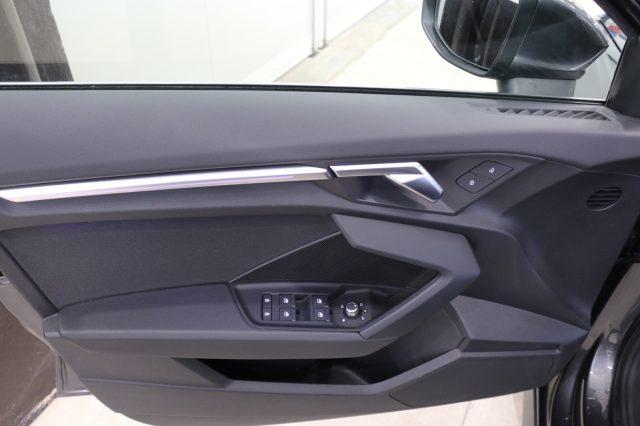 AUDI A3 SPB 30 g-tron S tronic S-LINE "" BELL1SS1MA""