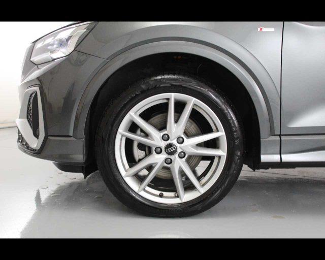AUDI Q2 35 TDI S tronic S line Edition