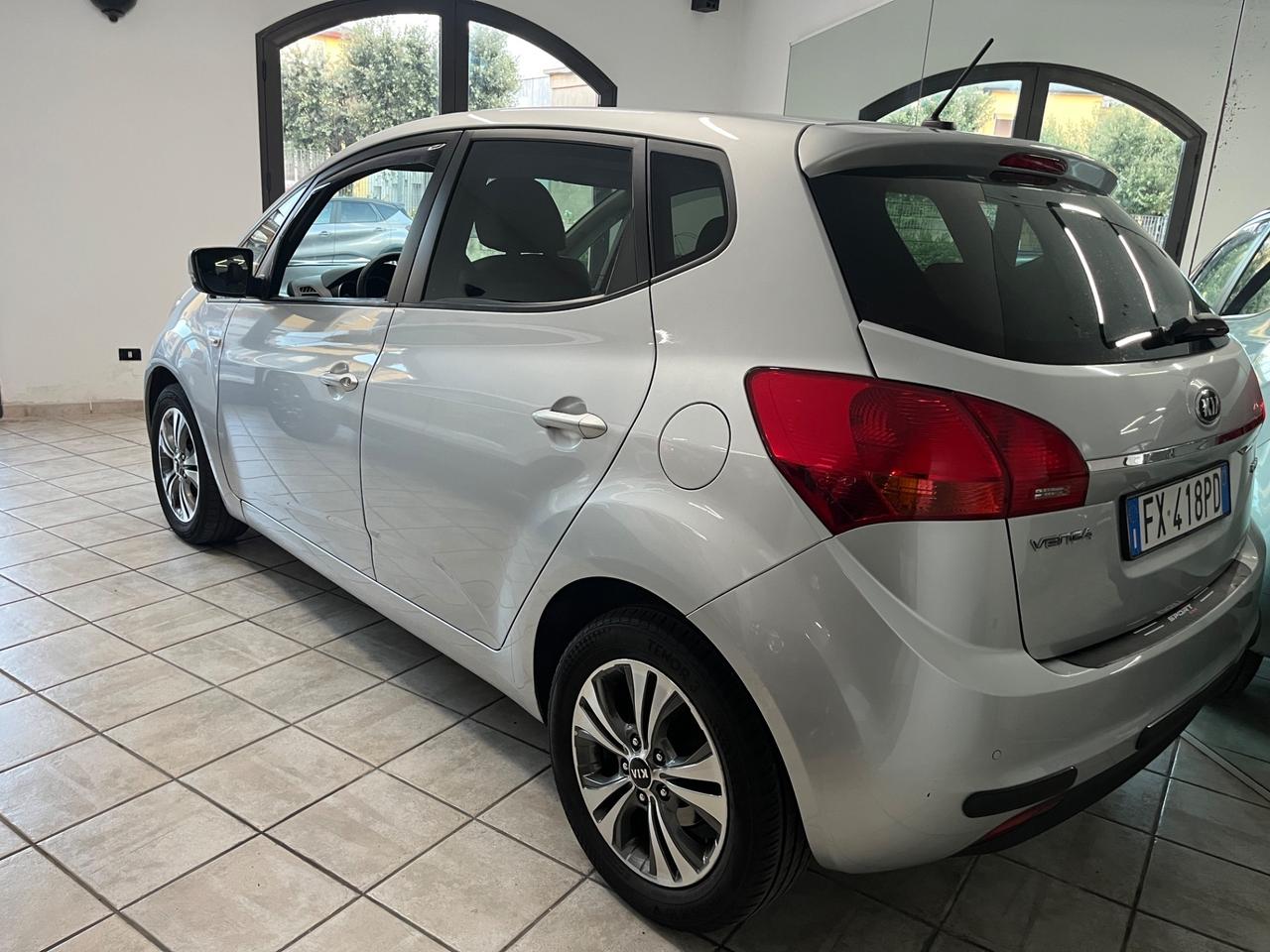 Kia Venga 1.4 CRDi 90CV Cool