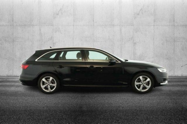 AUDI A4 Avant 35 TFSI S tronic Business Advanced