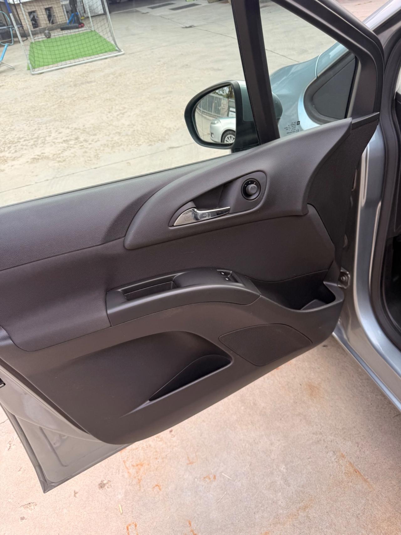 Opel Meriva 1.3 CDTI 95CV ecoFLEX Elective