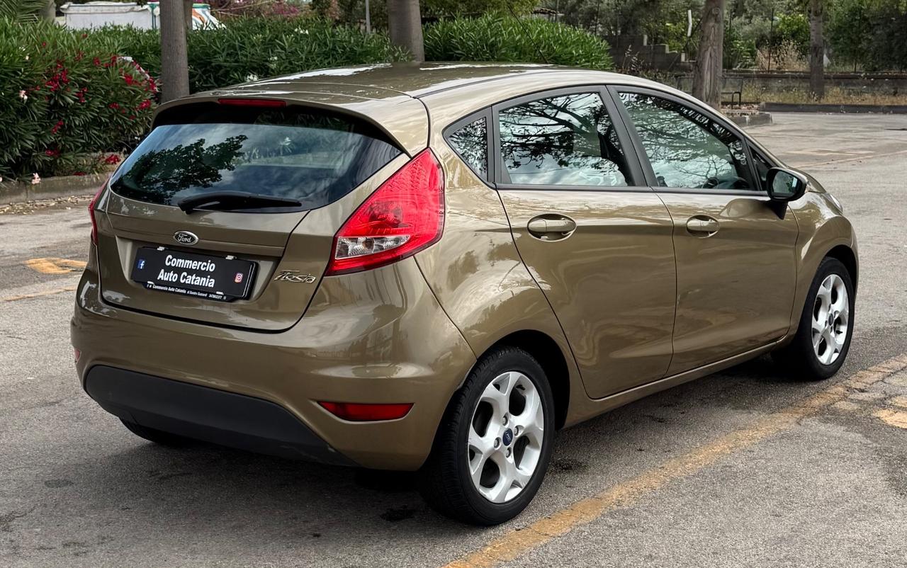 Ford Fiesta 1.2 TITANIUM