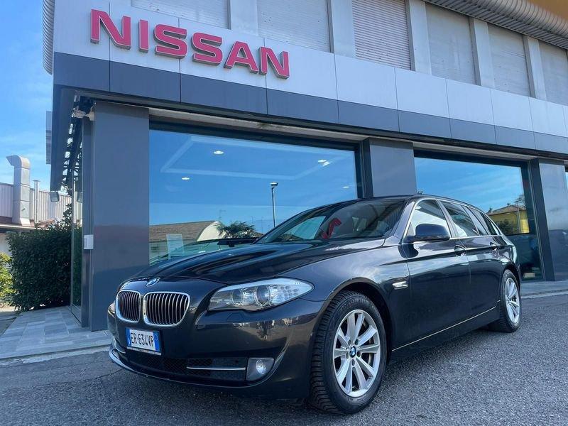 BMW Serie 5 Touring 520d Touring Business aut. 1°PROP-GARANZIA-KM CERTIFI