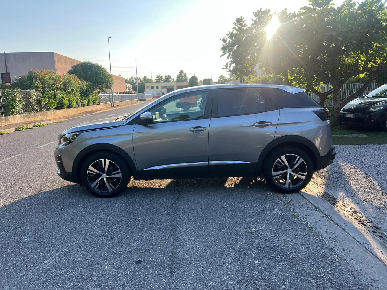 Peugeot 3008 BlueHDi 130 S&S EAT8 Allure