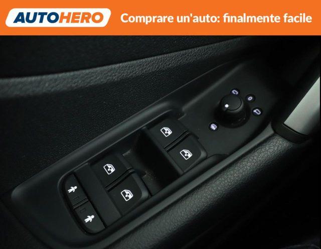 AUDI Q2 35 TDI quattro S tronic Business