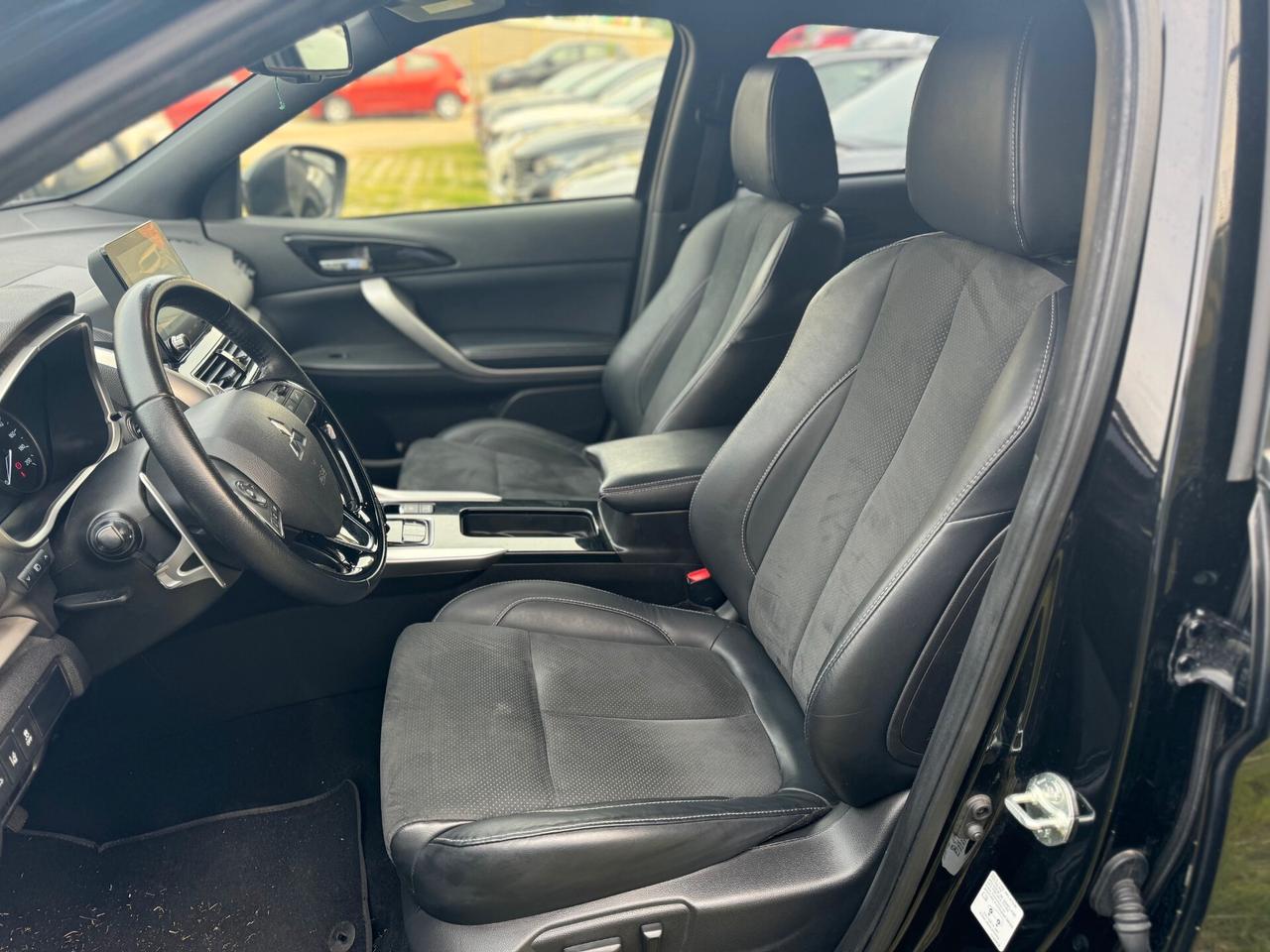 Mitsubishi Eclipse Cross 2.4 MIVEC 4WD PHEV INSTYLE