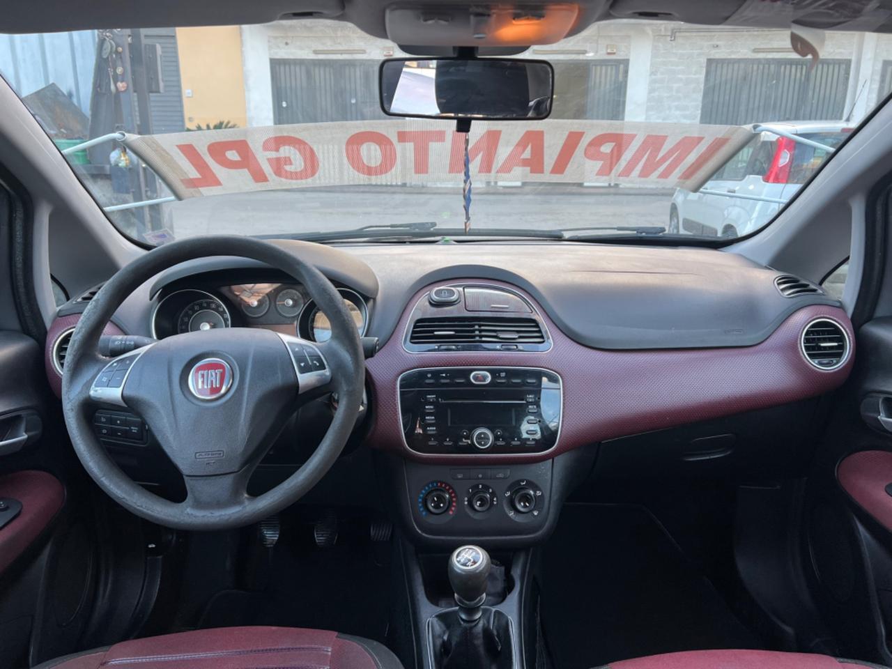 Fiat Punto evo 1.4 benzina/GPL Anno 2011 km 194000