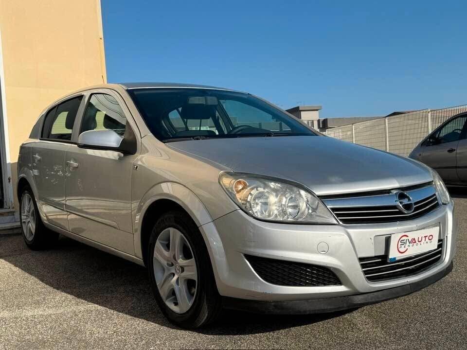 Opel Astra 1.7 CDTI 101CV 5 porte Enjoy