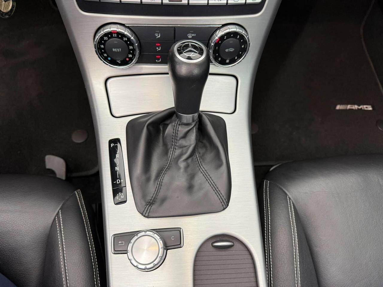 Mercedes-benz SLK 200 Premium AMG FULL SERVICE