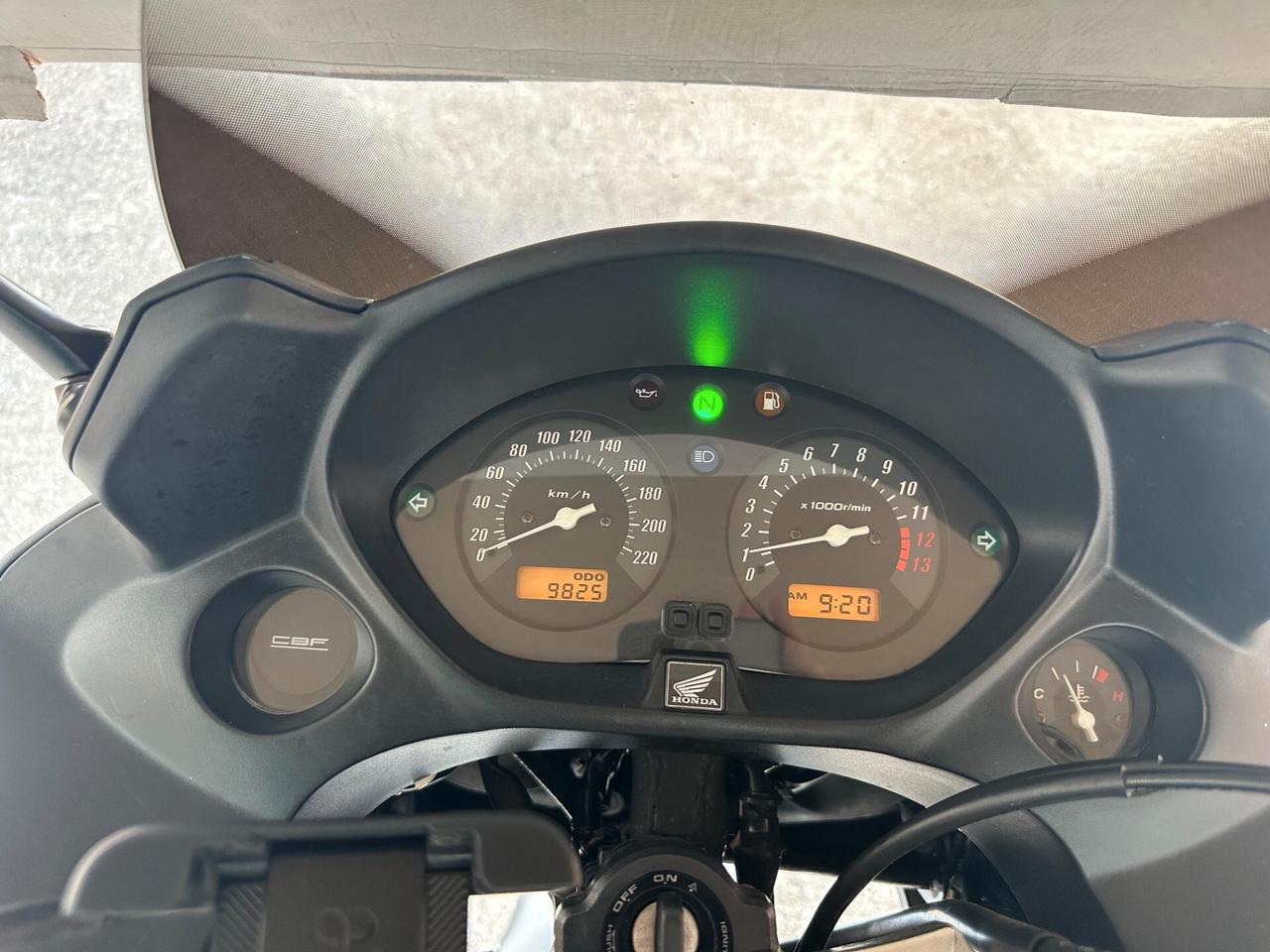 Honda CBF 600