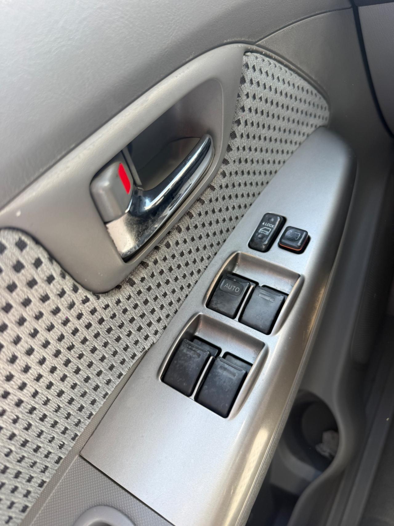 Toyota Hilux 3.0 D-4D HARDTOP+VASCA my10"