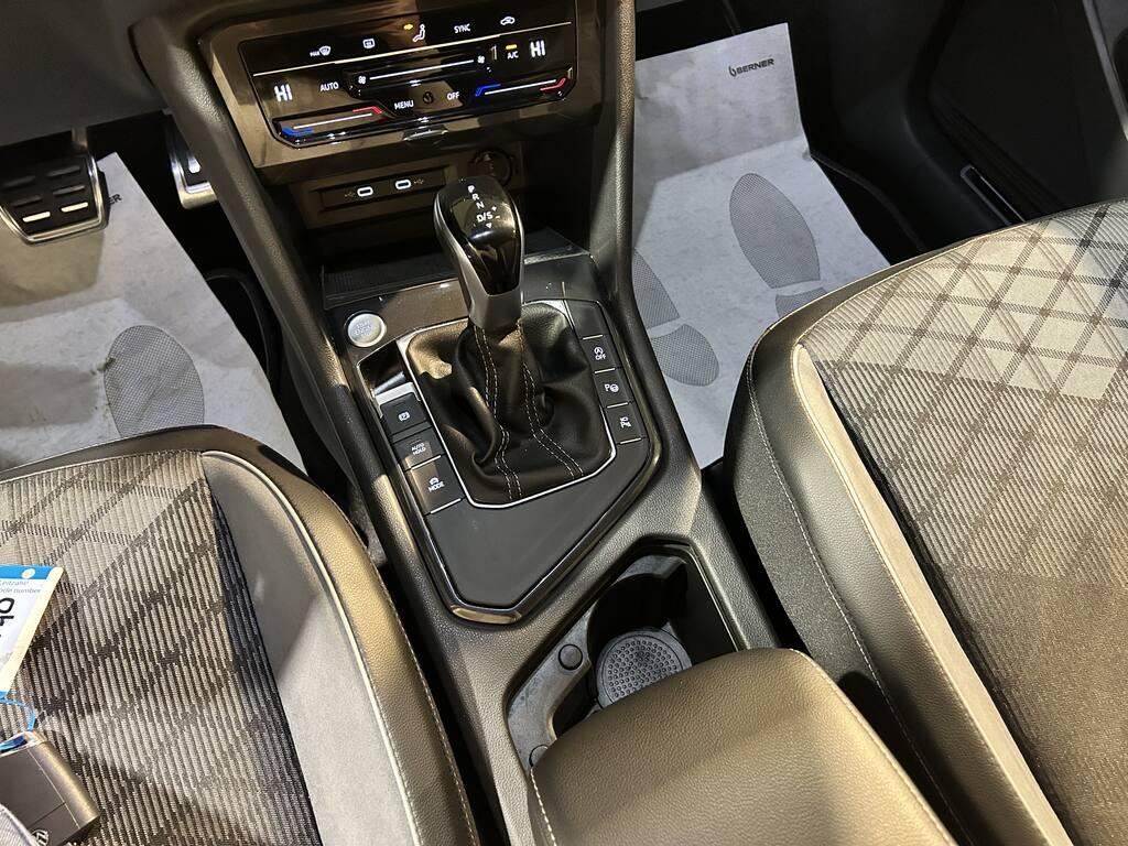 Volkswagen Tiguan 2.0 TDI SCR R-Line DSG