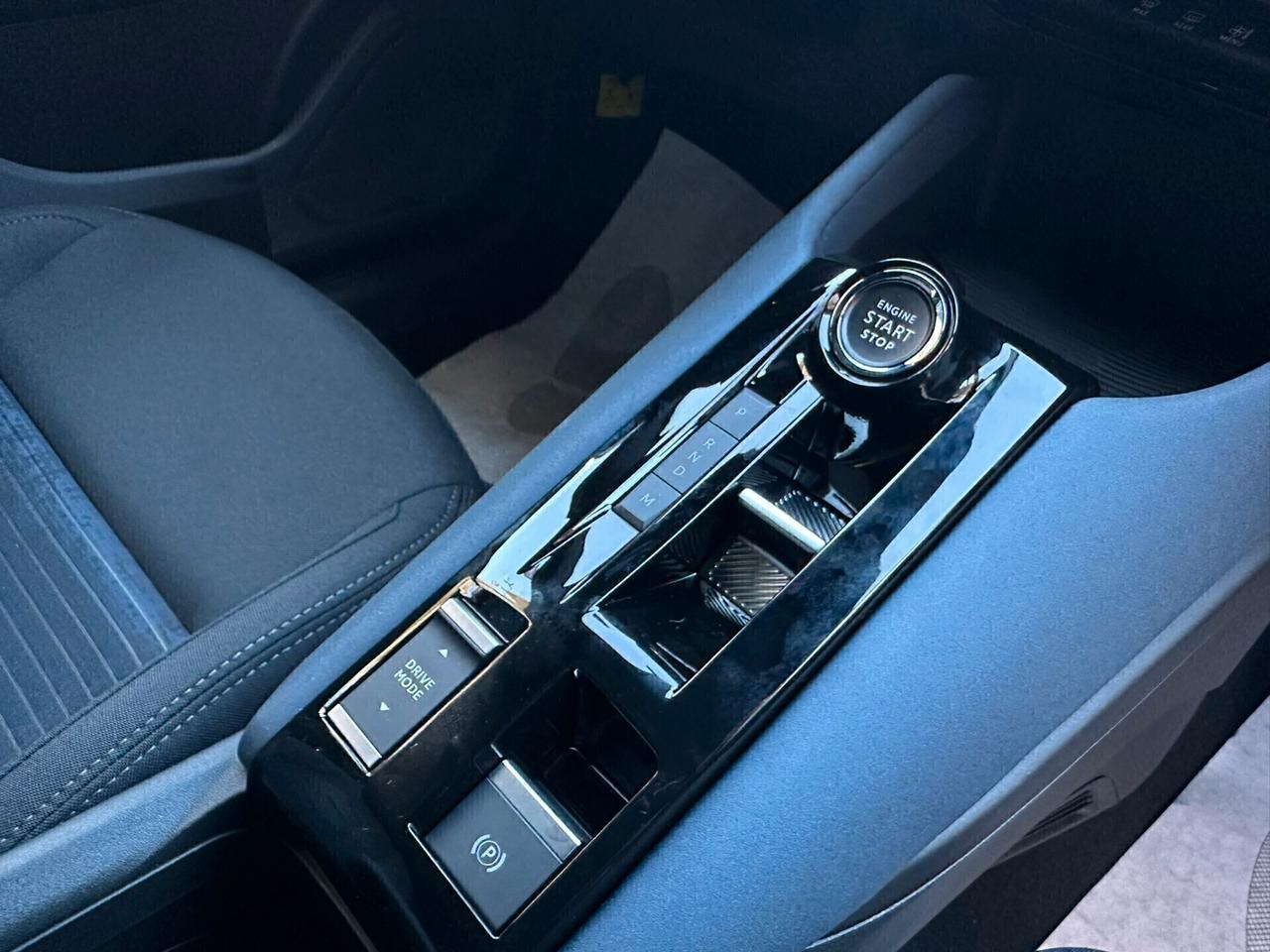 Alfa Romeo JUNIOR 1.2 145CV Hybrid eDCT6